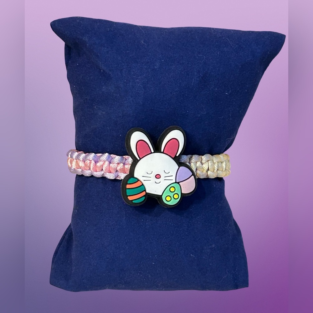 Easter bracelet; bunny face, pastel Easter eggs; adjustable; gift, prize etc.